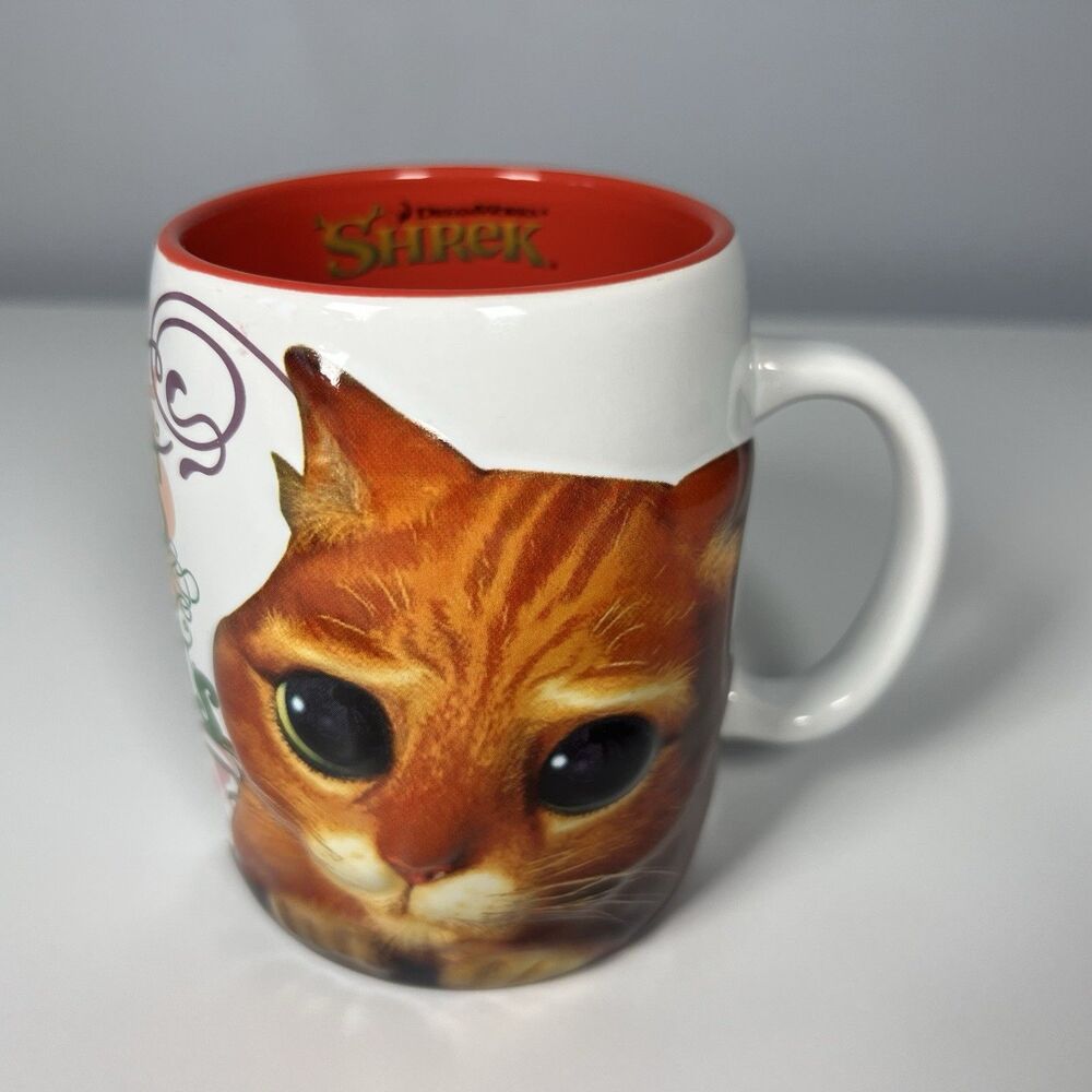 Universal Studios Singapore mug 3D molded Puss in Boots 2010 Shrek Rare